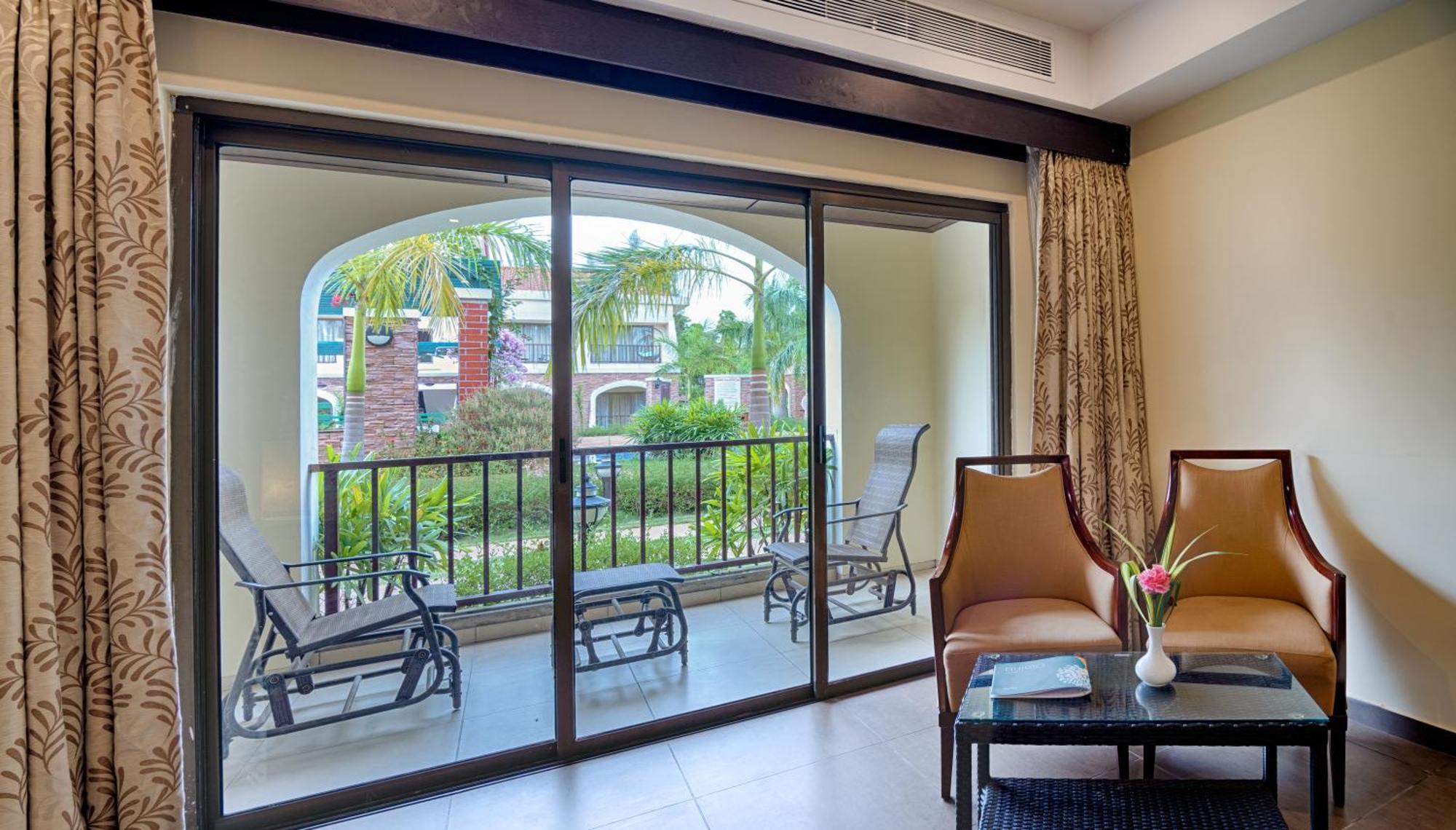 Grand Serenaa Hotel & Resorts, Auroville Exterior photo