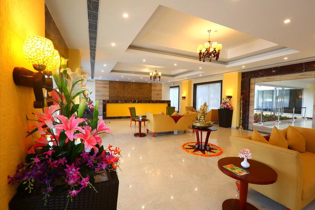 Grand Serenaa Hotel & Resorts, Auroville Exterior photo