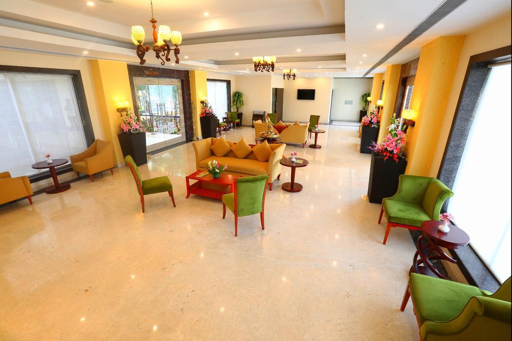 Grand Serenaa Hotel & Resorts, Auroville Exterior photo
