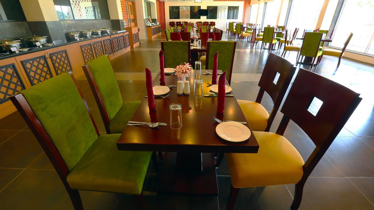 Grand Serenaa Hotel & Resorts, Auroville Exterior photo